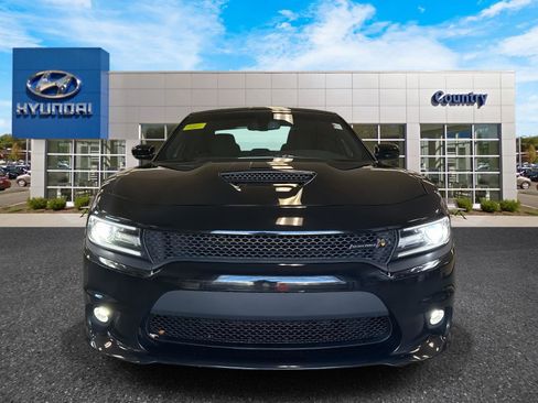Used 2018 Dodge Charger R/T Scat Pack image 2