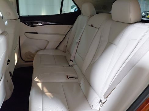 Certified 2021 Buick Envision Essence image 18