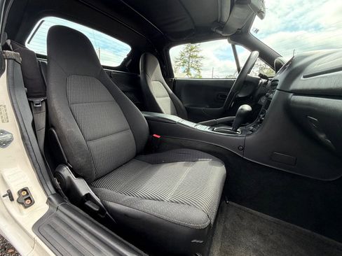 Used 1999 MAZDA MX-5 Miata image 12