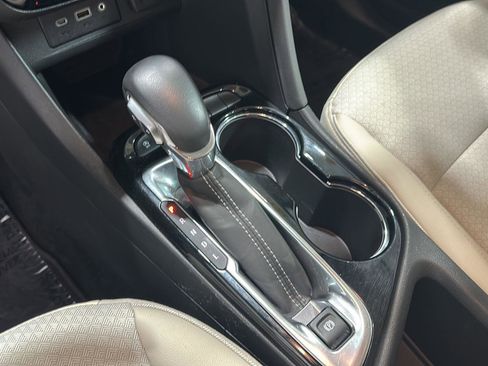 Used 2023 Buick Encore GX Preferred w/ Cold Weather Comfort Package image 14