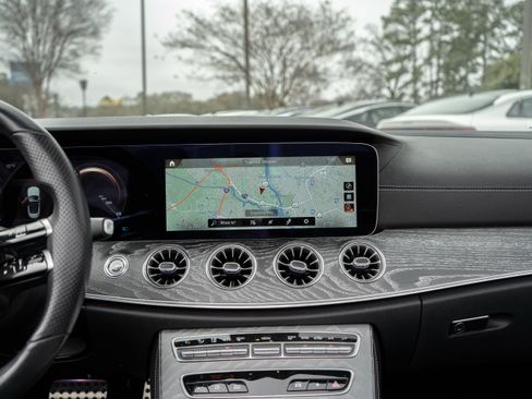 Used 2021 Mercedes-Benz E 450 4MATIC Cabriolet w/ AMG Line image 18