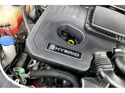 Used 2018 Ford Fusion SE image 30