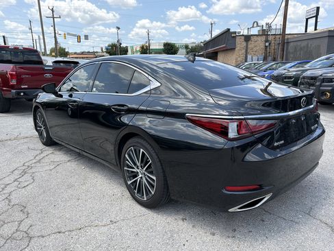 Used 2025 Lexus ES 350 w/ Premium Package FWD image 5