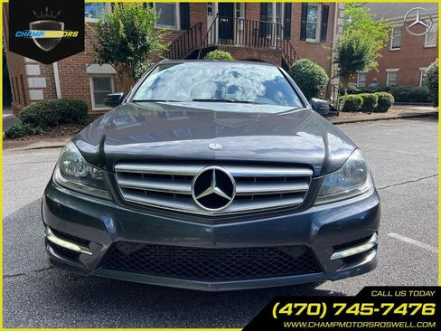 Used 2013 Mercedes-Benz C 250 Sport w/ Multimedia Pkg image 4