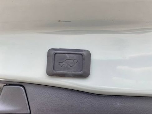 Certified 2022 Toyota RAV4 Adventure w/ Convenience Package AWD/4WD image 5