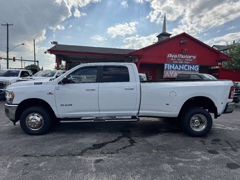 Used 2022 RAM 3500 Big Horn AWD/4WD image 7