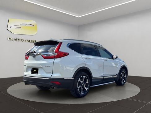 Used 2018 Honda CR-V Touring image 7