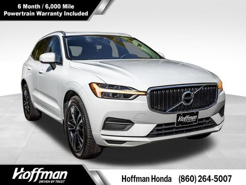 Used 2020 Volvo XC60 T6 Momentum AWD/4WD image 1