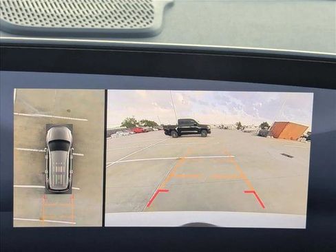 New 2026 Buick Enclave Preferred w/ LPO, Floor Liner Package image 14