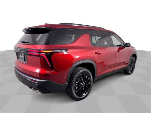 New 2026 Chevrolet Traverse LT w/ Midnight/Sport Edition image 8