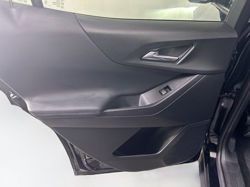 Used 2025 Chevrolet Equinox LT image 26