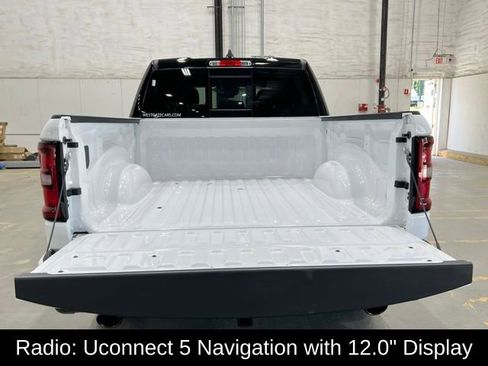New 2026 RAM 1500 4x4 Crew Cab image 15