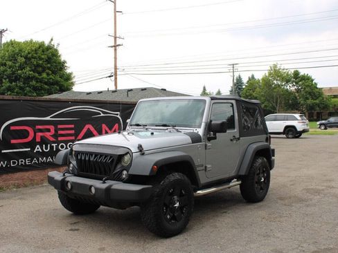 Used 2014 Jeep Wrangler Sport image 1