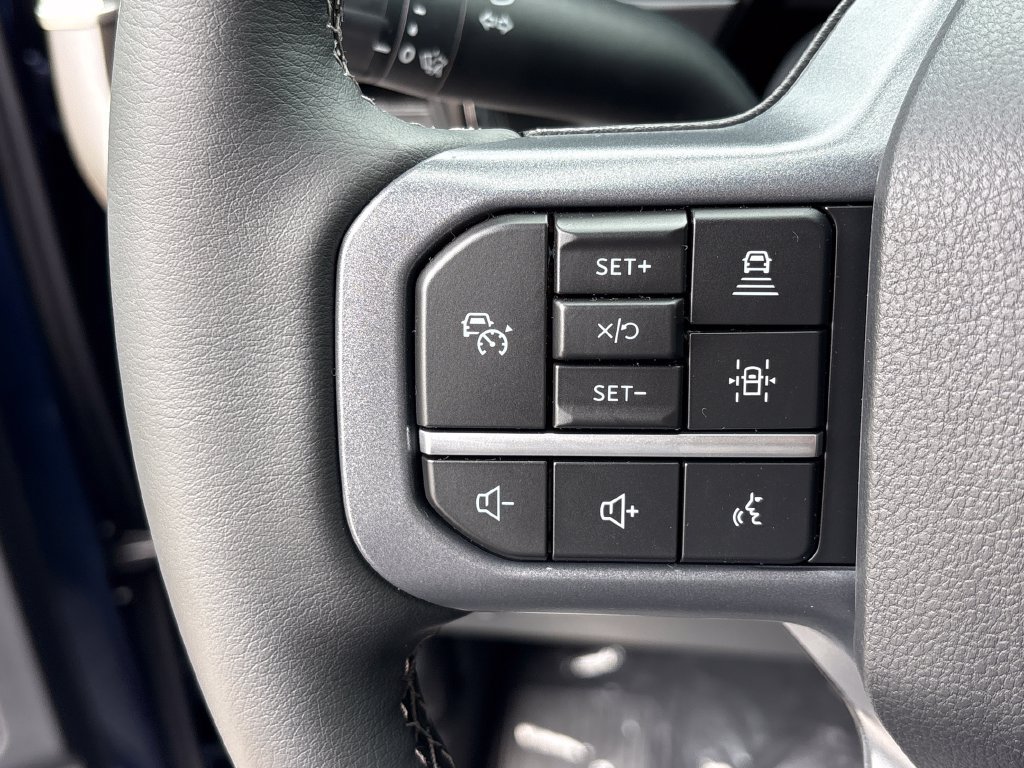 New 2027 Ford F250 Lariat w/ Tremor Off-Road Package AWD/4WD image 18