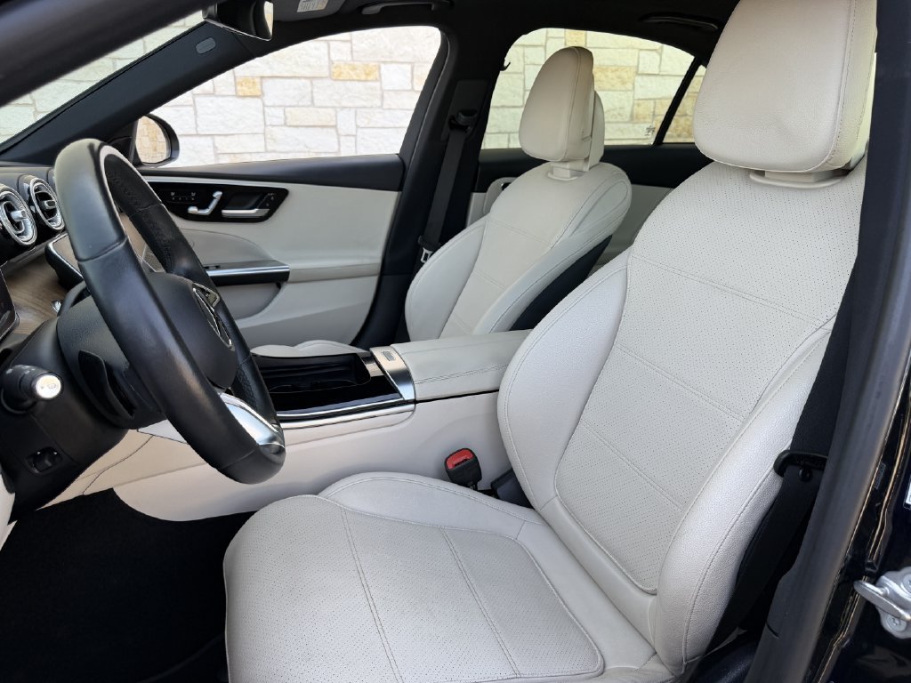 Used 2022 Mercedes-Benz C 300 Sedan image 24