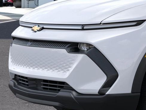 New 2026 Chevrolet Equinox EV LT image 26