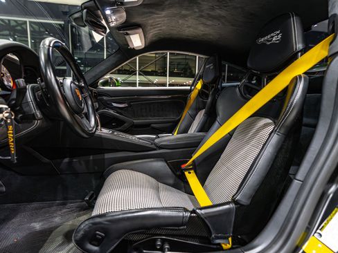 Used 2019 Porsche 911 GT3 RS image 25