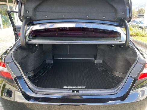 Used 2019 Toyota Camry XSE image 9