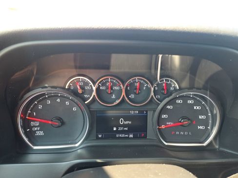 Used 2021 Chevrolet Silverado 1500 LT Trail Boss w/ Convenience Package II AWD/4WD image 15