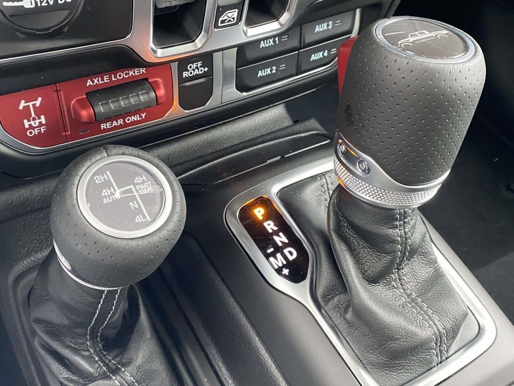 New 2026 Jeep Gladiator Mojave AWD/4WD image 24