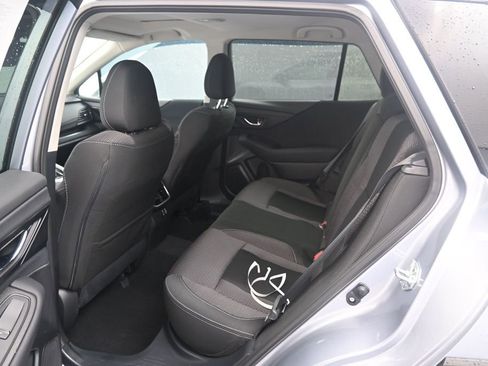 Certified 2025 Subaru Outback Premium w/ Popular Package #1A AWD/4WD image 17