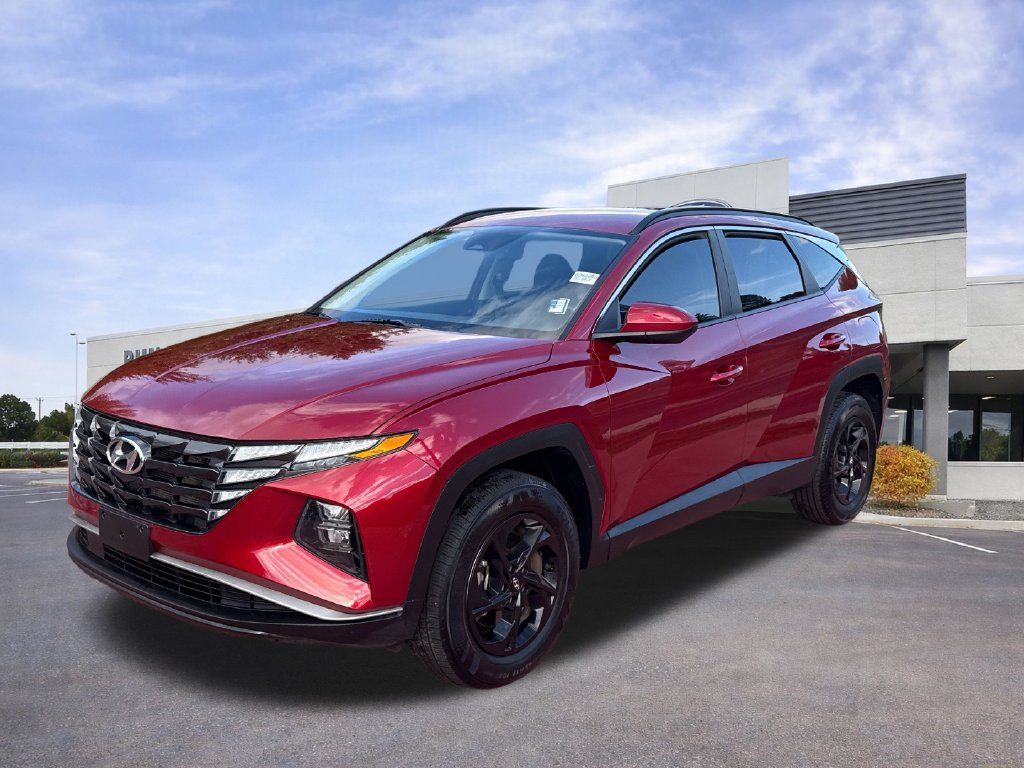 Used 2024 Hyundai Tucson SEL AWD/4WD image 3