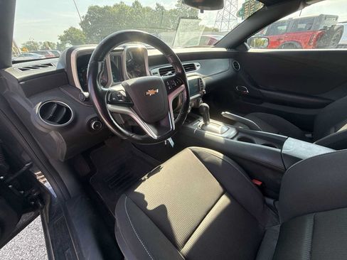Certified 2014 Chevrolet Camaro LT RWD image 10