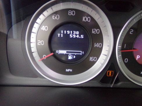 Used 2013 Volvo XC60 3.2 FWD image 14