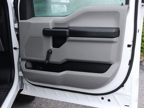 Used 2020 Ford F250 XL image 36