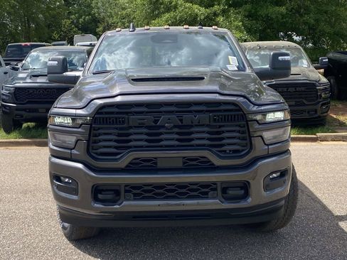 New 2026 RAM 2500 Tradesman AWD/4WD image 32