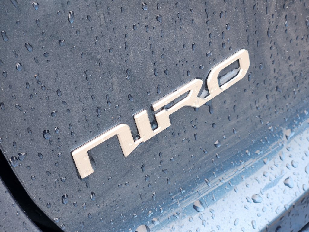 Used 2024 Kia Niro Wave FWD image 12