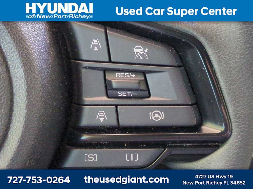 Used 2025 Subaru Forester Premium AWD/4WD image 30