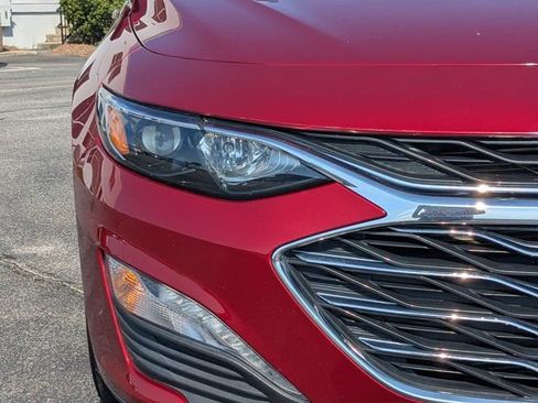 Used 2025 Chevrolet Malibu LT FWD image 8