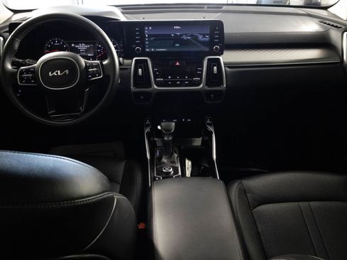 Used 2022 Kia Sorento SX FWD image 25