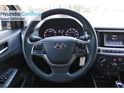 Certified 2022 Hyundai Accent SE FWD image 16