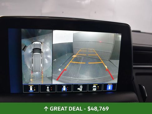 Used 2023 Chevrolet Tahoe High Country w/ Premium Package 2 AWD/4WD image 37