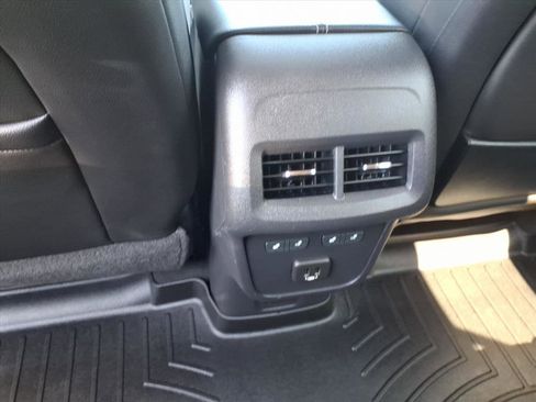 Used 2020 GMC Terrain Denali w/ Denali Premium Package image 11