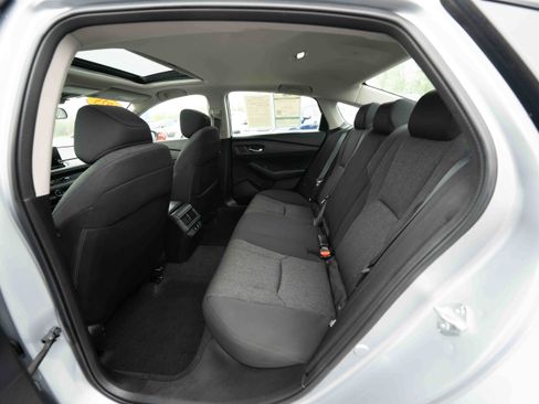 Certified 2025 Honda Accord SE image 23