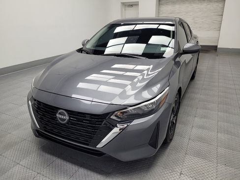 Used 2025 Nissan Sentra SV FWD image 15