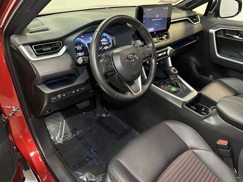 Used 2024 Toyota RAV4 XSE w/ Weather Package AWD/4WD image 26
