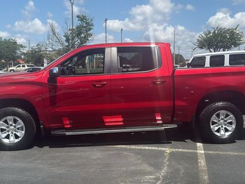 Used 2023 Chevrolet Silverado 1500 LT RWD image 4