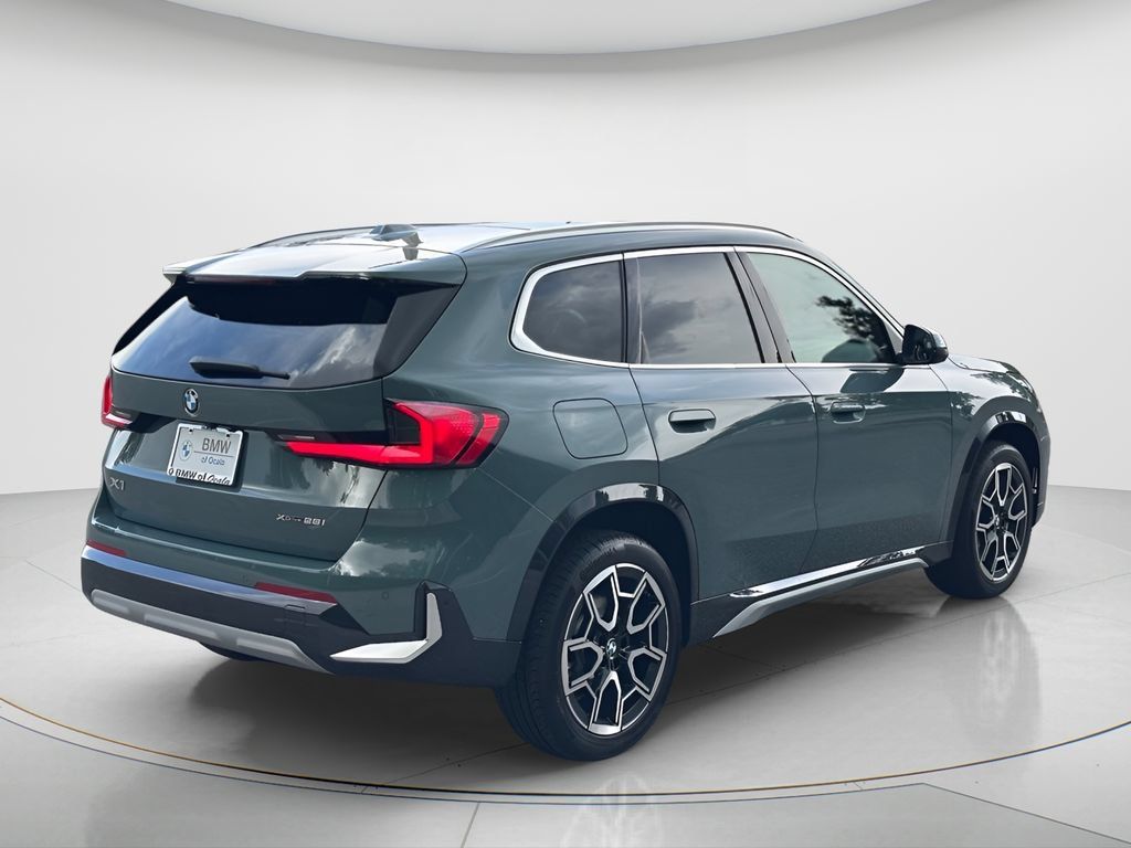 New 2026 BMW X1 xDrive28i w/ Technology Package AWD/4WD image 5