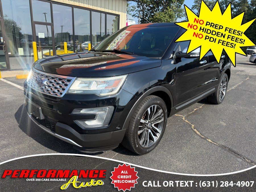 Used 2017 Ford Explorer Platinum AWD/4WD image 4