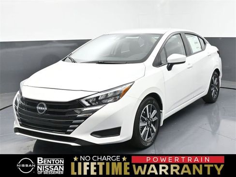 New 2025 Nissan Versa SV w/ Trunk Package image 1