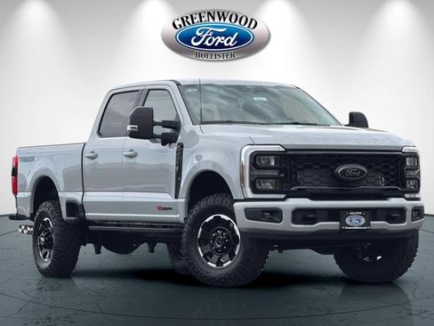 New 2026 Ford F250 XLT w/ XLT Premium Package AWD/4WD image 1