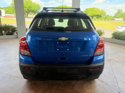 Used 2016 Chevrolet Trax LS FWD image 5