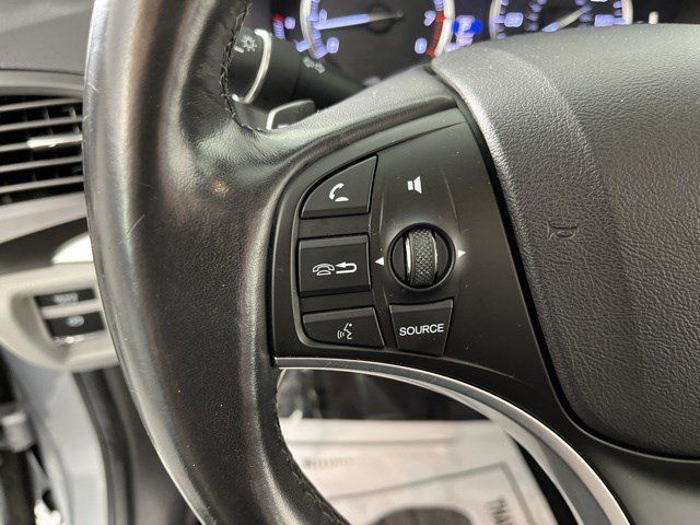 Used 2020 Acura MDX SH-AWD image 19