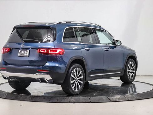 Used 2022 Mercedes-Benz GLB 250 image 4