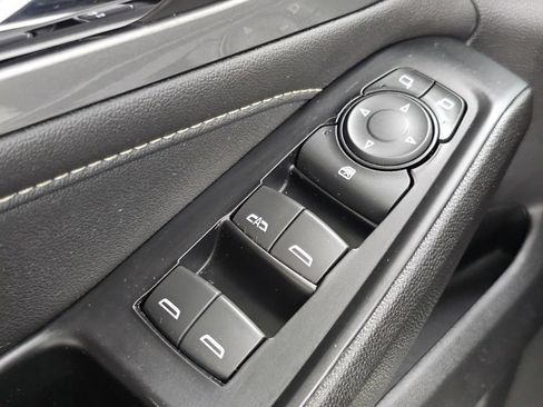 Used 2023 Chevrolet Traverse LT w/ LPO, Floor Liner Package AWD/4WD image 31