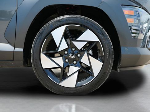 Certified 2024 Hyundai Kona Limited FWD image 9